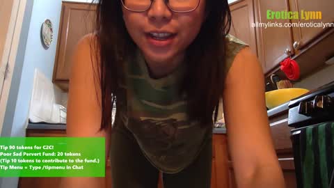 Lynn   online show from 02/06/25, 06:13