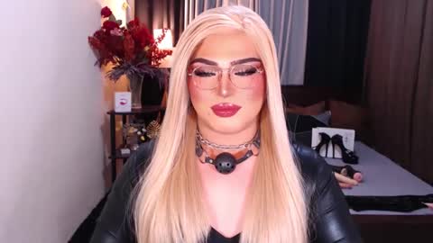 Snapshot of eroticfowler69 chatting on 01/13/25, 03:04 Anastasia online show from 01/13/25, 03:04