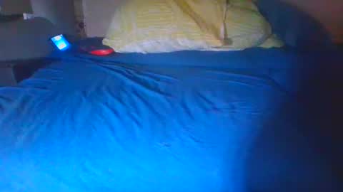 Snapshot of erozet89 chatting on 12/30/24, 11:17 erozet89 online show from 12/30/24, 11:17