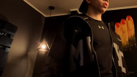 Eryon online show from 11/18/25, 11:14