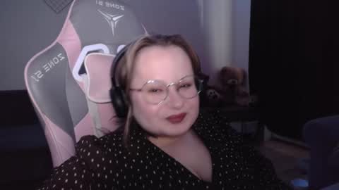 esfir_ online show from 10/31/25, 11:55