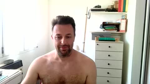 esibizionista 91 online show from 06/08/26, 07:31