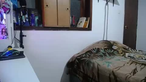 Esteban online show from 12/16/24, 05:38
