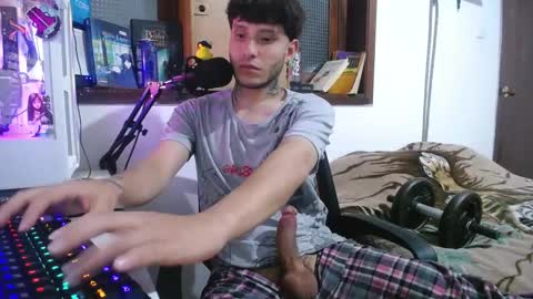 Esteban online show from 12/20/24, 06:40