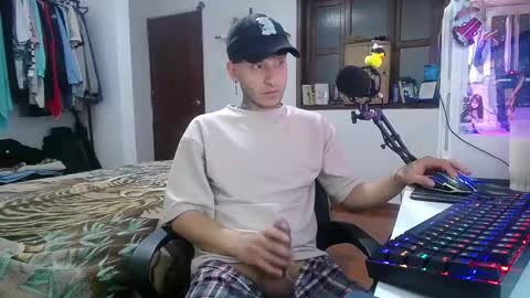Esteban online show from 12/24/24, 05:38