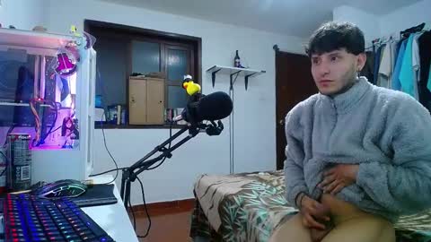 Esteban online show from 01/03/25, 07:16