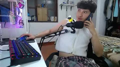 Esteban online show from 01/13/25, 05:33