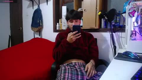 Esteban online show from 02/16/25, 05:48