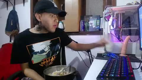 Esteban online show from 02/22/25, 05:57