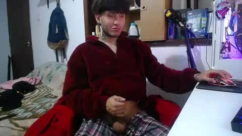 Esteban online show from 02/23/25, 09:26