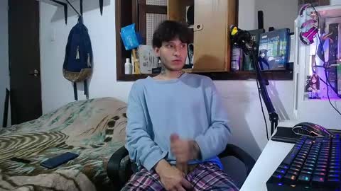 Esteban online show from 02/28/25, 06:41