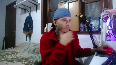 Esteban online show from 03/05/25, 03:29