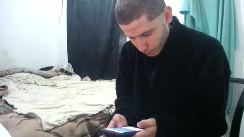 Esteban online show from 09/15/25, 12:38
