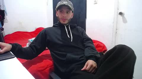 Esteban online show from 10/02/25, 05:09