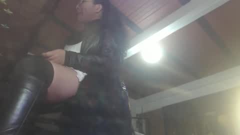 Snapshot of eskelaswd chatting on 01/04/25, 11:59 Eskela911 online show from 01/04/25, 11:59