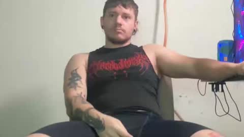 Snapshot of eskol212 chatting on 10/30/25, 09:22 eskol212 online show from 10/30/25, 09:22