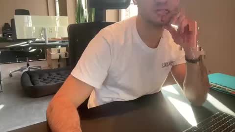 eskp online show from 03/10/25, 08:04