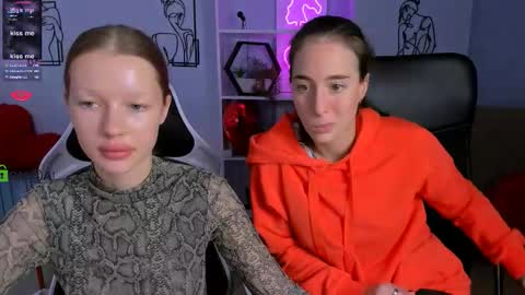 esma_shine online show from 10/10/25, 07:13