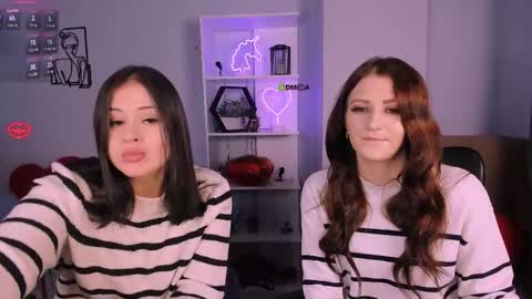 esma_shine online show from 11/22/25, 08:19