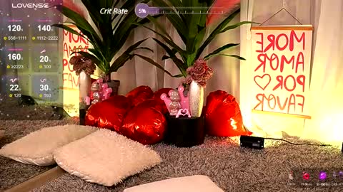 Esme online show from 02/19/25, 01:18