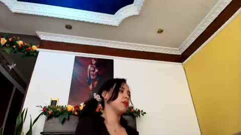 Snapshot of esmerald_1111 chatting on 07/20/26, 04:09 Esmeralda online show from 07/20/26, 04:09