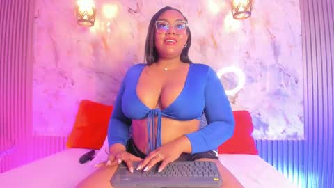 esmeralda online show from 01/28/25, 09:08