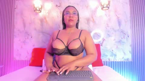 esmeralda online show from 02/01/25, 09:11