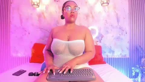 esmeralda online show from 03/02/25, 09:21