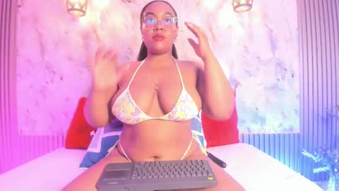 esmeralda online show from 03/07/25, 09:40