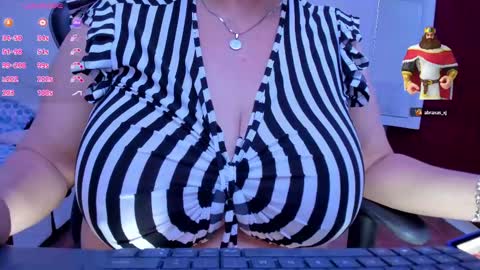 esme online show from 03/12/25, 01:03
