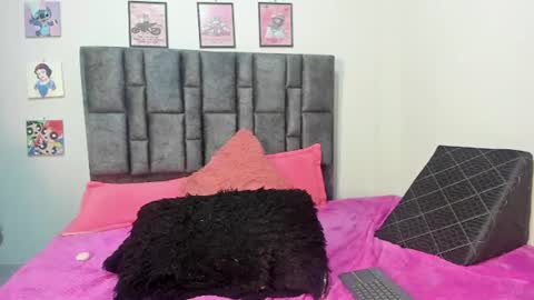 Perla online show from 07/10/26, 06:39