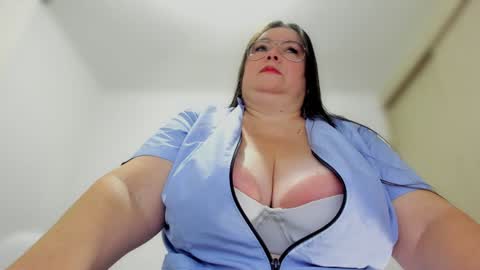 Esmeralda online show from 12/23/24, 10:55