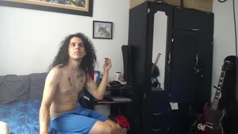 Esnider online show from 05/13/26, 05:21