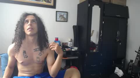 Esnider online show from 06/04/26, 04:35