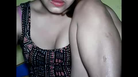 especialgirl_28 online show from 12/22/24, 04:17
