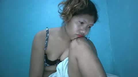 especialgirl_28 online show from 10/25/25, 05:19