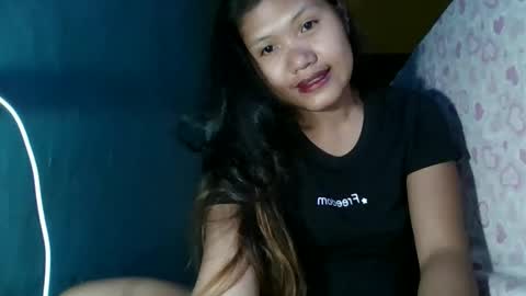 especialgirl_28 online show from 11/24/25, 05:56