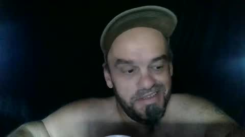 Essensual Elf online show from 10/19/25, 09:59