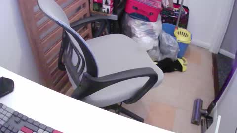 Morph online show from 10/10/25, 08:30