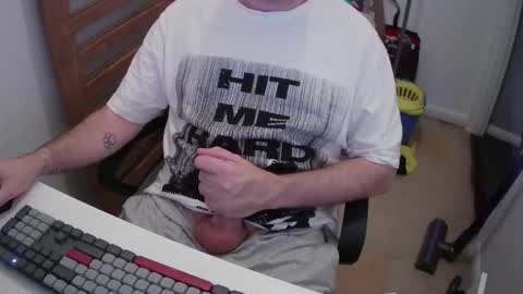 Morph online show from 10/25/25, 07:52