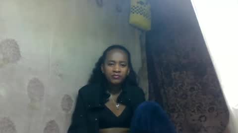 estancelee online show from 06/19/26, 08:18