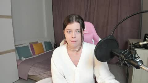 Snapshot of este_ria chatting on 12/29/24, 09:20 esteria online show from 12/29/24, 09:20