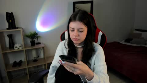 Snapshot of este_ria chatting on 01/17/25, 05:42 esteria online show from 01/17/25, 05:42