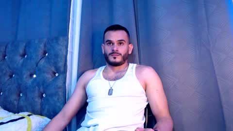 Snapshot of esteban_fer chatting on 01/27/25, 01:26 Esteban Fernandez online show from 01/27/25, 01:26