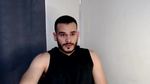 Snapshot of esteban_fer chatting on 01/27/25, 08:07 Esteban Fernandez online show from 01/27/25, 08:07