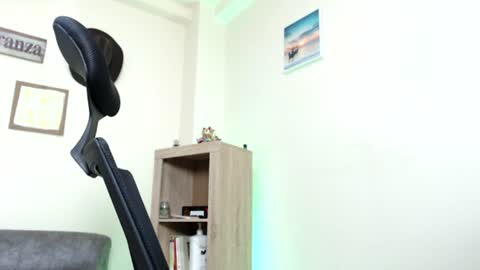 Esteban Fernandez online show from 06/18/26, 05:08