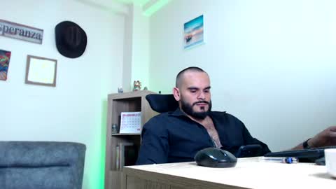 Esteban Fernandez online show from 06/30/26, 03:29