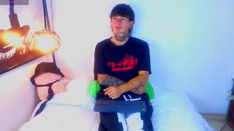 Snapshot of estebanchar_ chatting on 09/18/25, 07:54 Esteban independent model online show from 09/18/25, 07:54