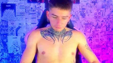 Esteban independent model online show from 03/17/26, 04:10