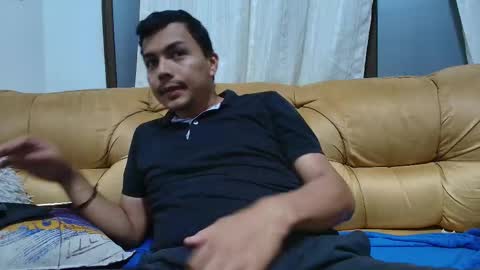 Esteban online show from 10/07/25, 03:04